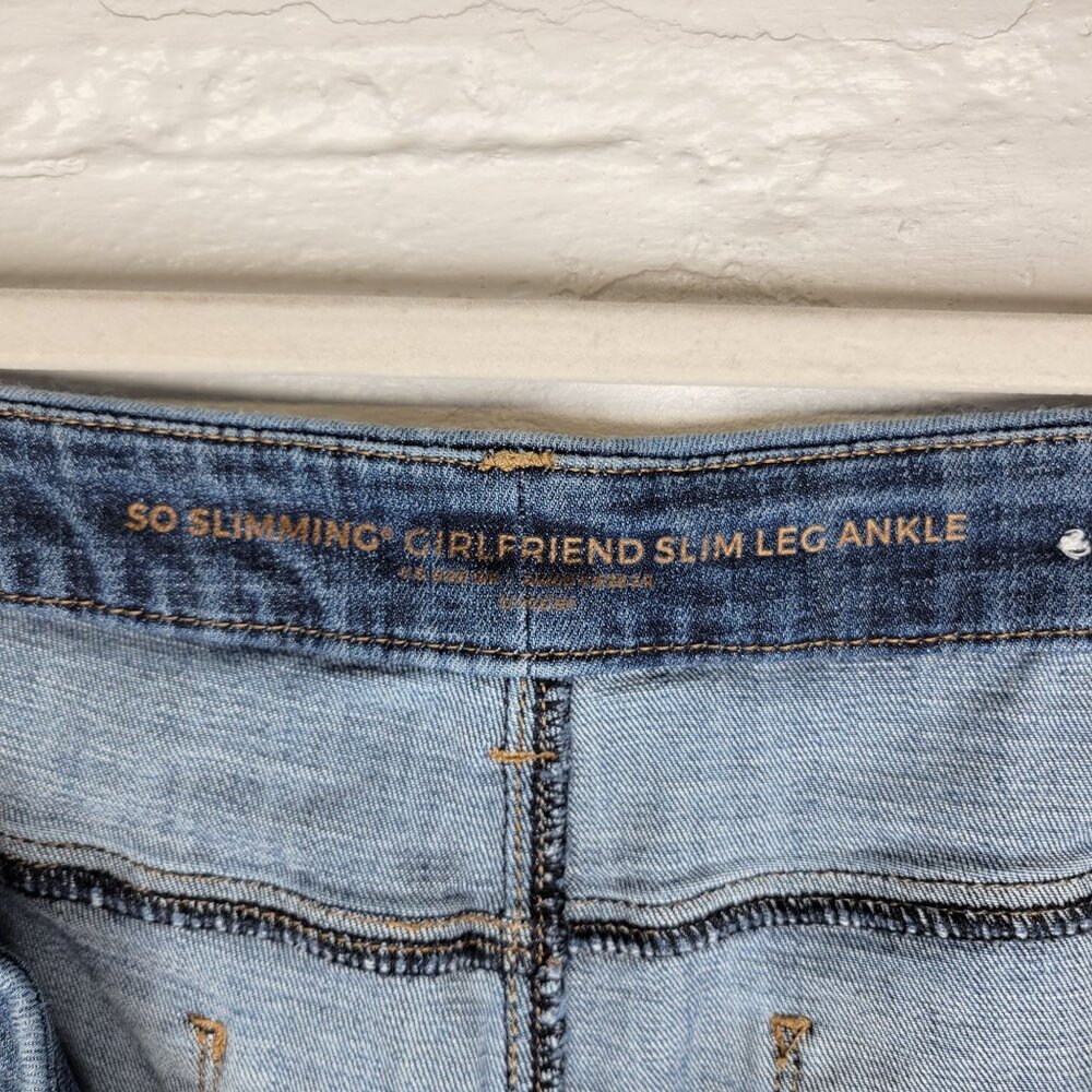 So Slimming By Chico's Women's Size 14 Jeans Girlfriend Slim Leg Ankle - Picture 3 of 5